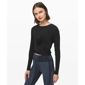 Lululemon Athletica Time to Restore Long Sleeve in Black Womens Size 6